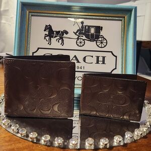 Coach Mahogany 3-in-1 Mens Wallet. EUC!